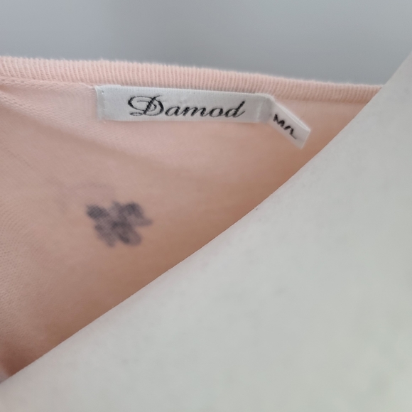 Damod super soft v-neck blue floral pink sweater - Picture 5 of 7